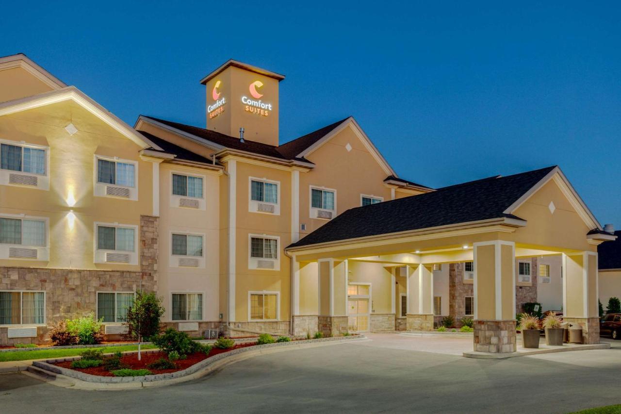 Comfort Suites Johnson Creek Conference Exterior foto